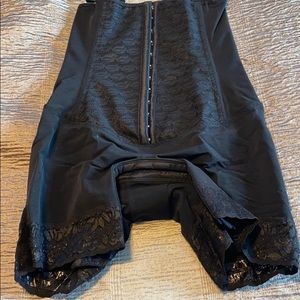 Ardyss Body Magic Short